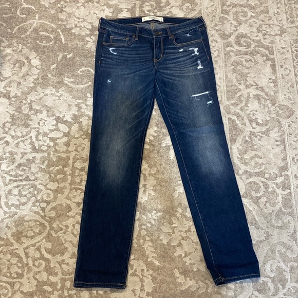 Abercrombie & Fitch Denim - *BOGO FREE* Abercrombie and Fitch Skinny jeans